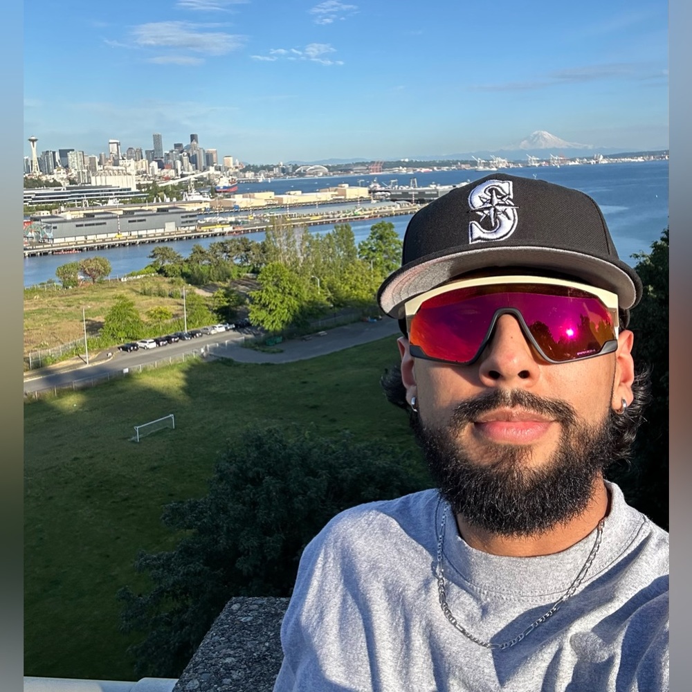 Meet your Posher, Jorge